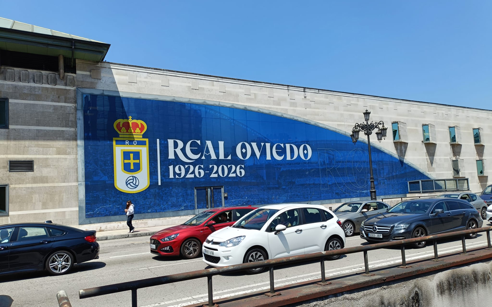 Montajes, reparaciones y mantenimientos de rótulos